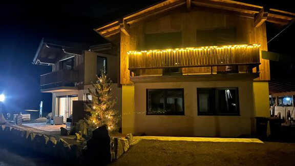 Hausansicht Nacht - Alp Apart Niederthai - Niederthai