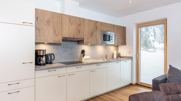 komplett ausgestattete Küche - Apart Auszeit - Niederthai