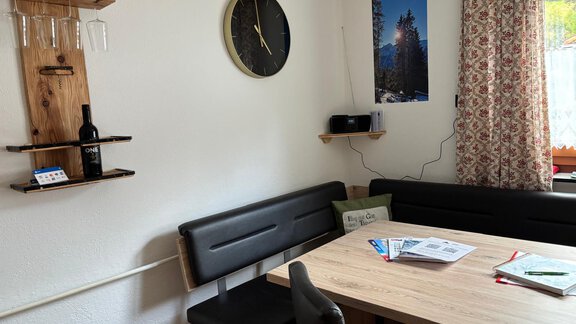 Küche mit Eckbank - Apart Resi - Niederthai