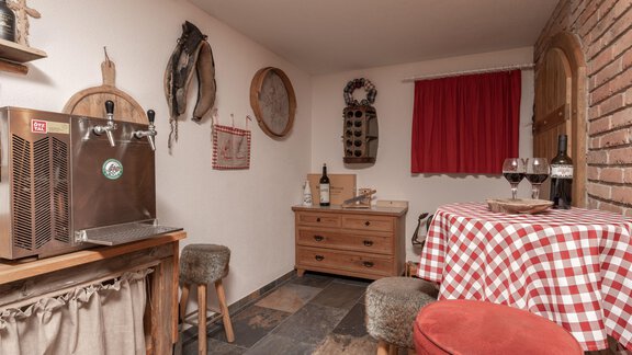 Weinkeller 6_ergebnis - Aparthotel Ambiente - serviced house - Niederthai
