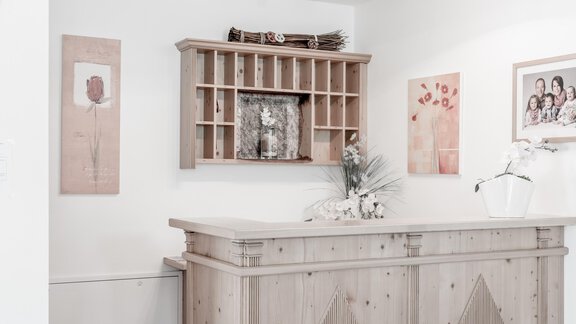 Rezeption - Ferienwohnung de Luxe Alpenresidenz am Mühlbach - Obergurgl 