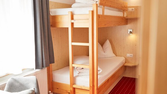 Walderhof_März2026_SarahNeuner_WEB_2C3A4876 - Gasthof Walderhof** - Ochsengarten