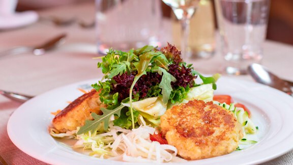 Kaspressknödelsalat - Aktivhotel Waldhof - Oetz