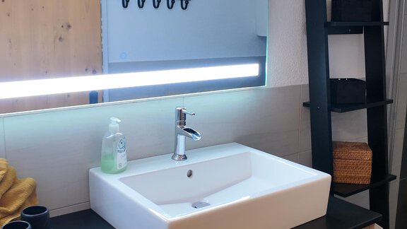 Badezimmer - Apart Celina - Oetz