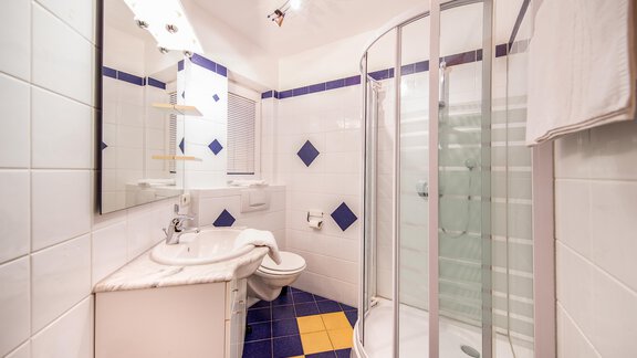 Badezimmer im "Gartenapartement" - ARMELEN VILLA - Oetz
