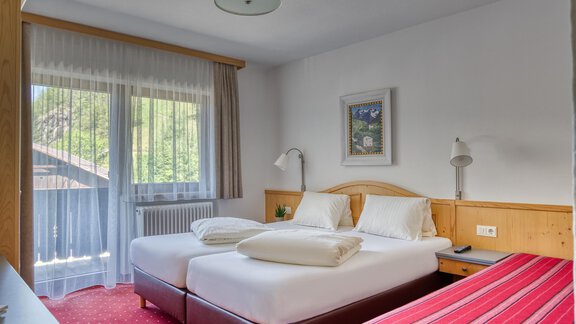 20250503 DZ Jäger (max. 3) 2 - Hotel Jägerhof - Oetz