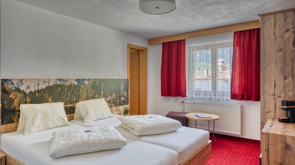 20250503 DZ ohne Balkon 1 - Hotel Jägerhof - Oetz