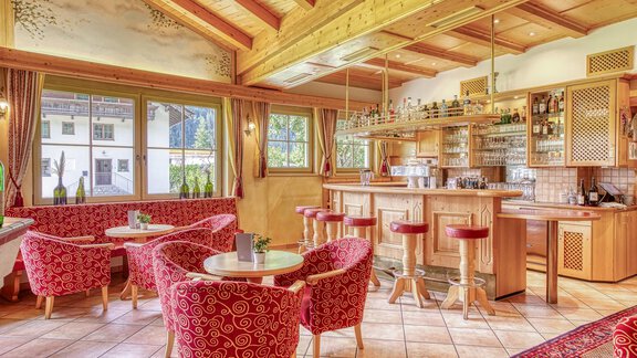 20250703 Jägerhof Exterior & Restaurant 10 - Hotel Jägerhof - Oetz