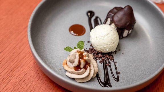 Kulinarik - Tante Trude - Oetz