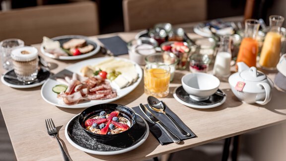 Fruehtstueck_TanteTrude_byRudiWyhlidal-0014 - Tante Trude - Oetz