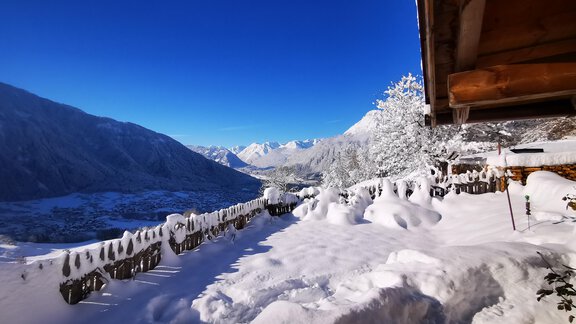 Wieserhof Aussicht Garten Winter 3 - Oetz