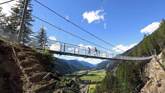 Hängebrücke Längenfeld - Ferienwohnung Keil - Ötztal Bahnhof