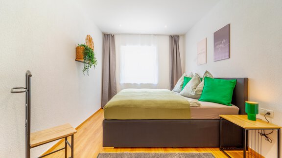 01-41-Schlafzimmer-1-Moritz - Oetztaler Lausbubenhaus Max & Moritz - Ötztal Bahnhof