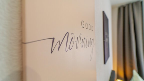 01-53-Schlafzimmer-2-Moritz - Oetztaler Lausbubenhaus Max & Moritz - Ötztal Bahnhof