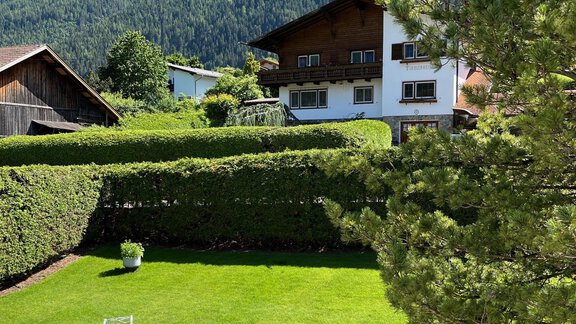 Aussicht Schlafzimmer 2 - Apart Schöne Aussicht - Sautens