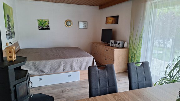 Doppelbett mit WiFi U Hifi - APARTMENT EVA - Sautens