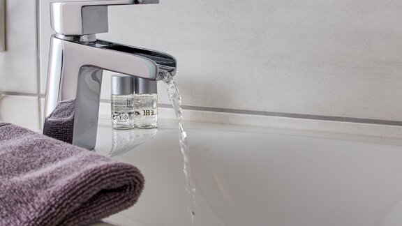 Badezimmer - Biker Gasthof Hotel Post - Sautens
