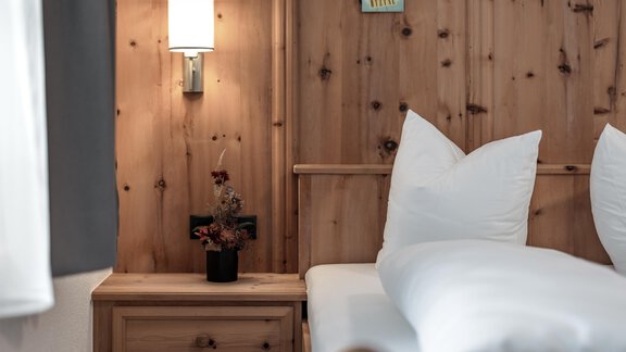 Pirchhof_MyAlps_Sautens_byRudiWyhlidal--1987 - Chalet Pirchhof by MYALPS - Sautens