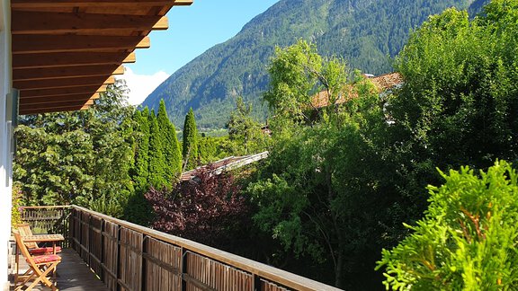 sunny south balcony - Ferienwohnung "Zum Glück" - Sautens