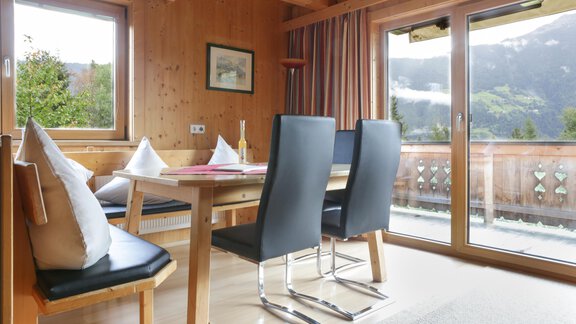 Ferienwohnung-2 - Ferienwohnungen und Chalets Pienz-Bobnar - Sautens