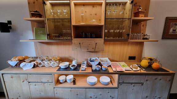Frühstücksbuffet - Haus Alpenglühn - Sautens