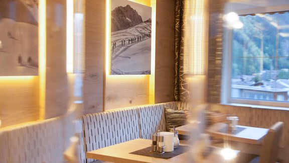 Frühstücksraum - Frühstückspension Astoria - Sölden