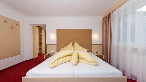 Doppelzimmer - Frühstückspension Astoria - Sölden