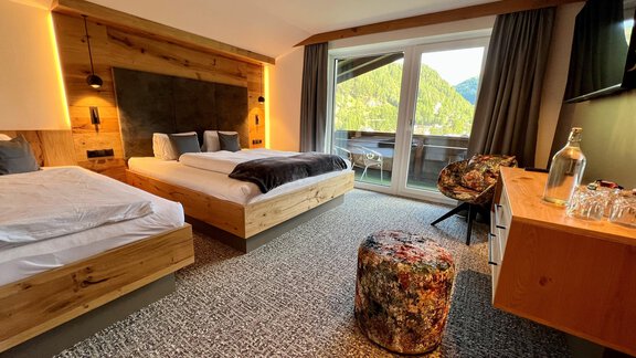 Dreibettzimmer - Frühstückspension Astoria - Sölden