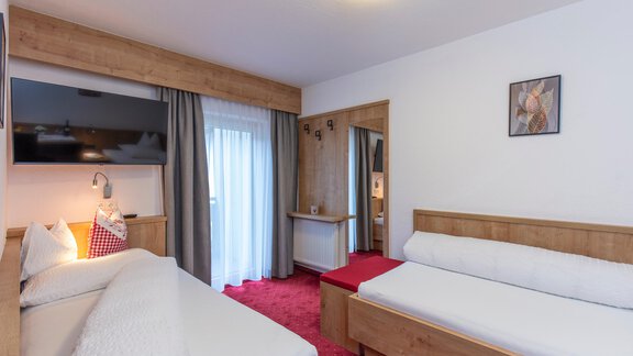 Doppelzimmer 1 - 2 Personen - Garni Jaqueline - Sölden