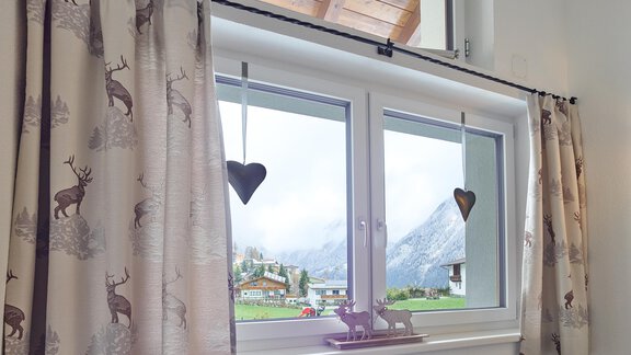 Stiegenhaus Aussicht - Gästehaus Bergkristall - Sölden