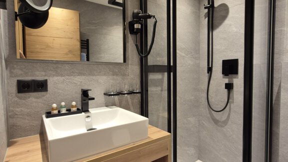 Shower WC new - Gästehaus Maier - Sölden