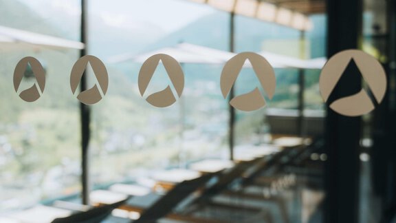 2800x1900_sommer_wellness_19 - Grünwald Resort Sölden - Sölden