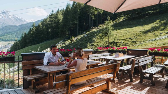 2800x1900_sommer_panorama_alm_01 - Grünwald Resort Sölden - Sölden