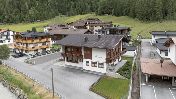 21 - Aussenaufnahme1 - Haus Alpengruss - Sölden