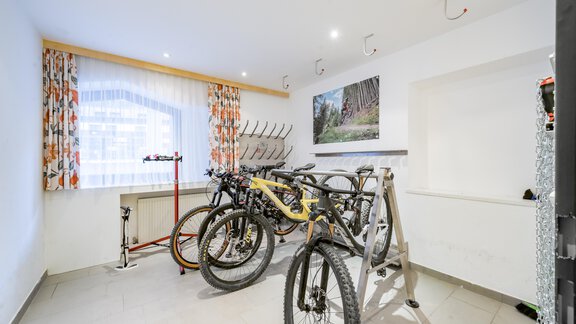 Bikeraum - Hotel Grauer Bär - Sölden