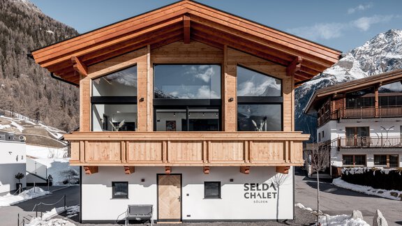SeldaChalet_Außen gerade vorne_byRudiWyhlidal-7416 - Selda Chalet - Sölden