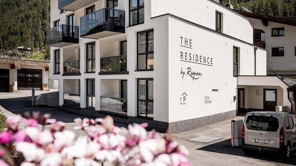 TheResidence_byRegina_Aussenaufnahme_Sommer_byRudi - THE RESIDENCE by Regina - Sölden