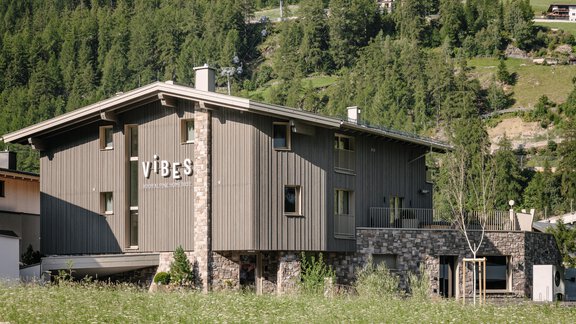 A new, modern apartement house in a quiet part of Sölden called Windau. - VIBES Sölden - your alpine homebase - Sölden