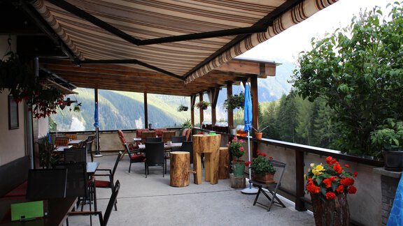 Terrasse - Alpengasthof Köfels - Umhausen