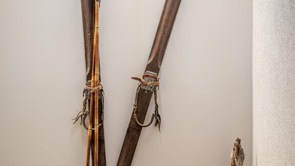 Flur Skiraum Tiefgarage - Apart Dorhoam - Umhausen