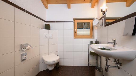 TVB-46 - Apart Marie-Therese - Umhausen