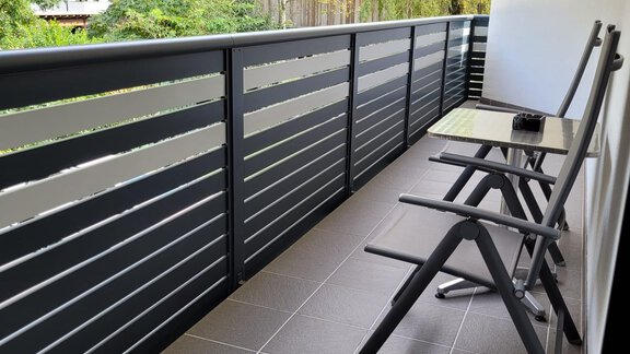 möblierter Balkon - Apartment Zaharia - Umhausen