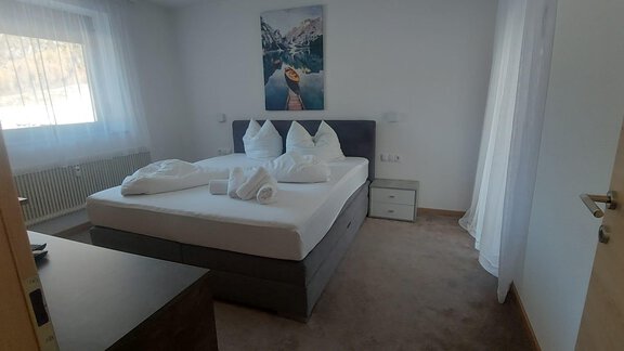 Doppelzimmer III - Apartment Zaharia - Umhausen