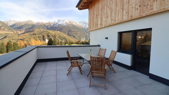 Terrasse mit einzigartigem Ausblick - Appartement Emilia - Umhausen