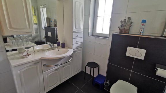 Badezimmer 01 - Appartement Frischmann Klaudia - Umhausen