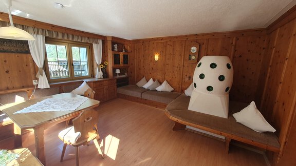 Zirbenstube - Ferienhaus Gerold Grießer - Umhausen