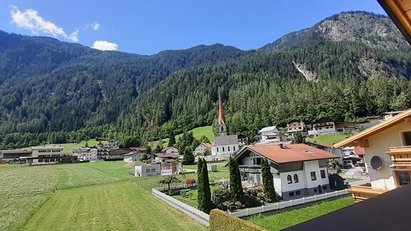 Ausblick 2. Stock - Ferienhaus Haueis - Umhausen