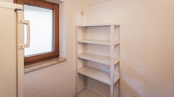 shelf - Ferienhaus Lotta - Umhausen