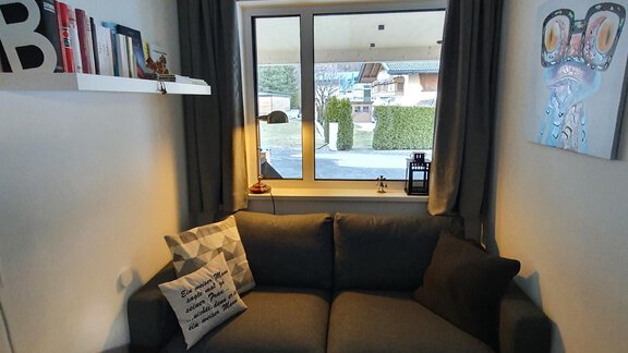 Leseecke, Fernsehecke, Schlafcouch oder einfach ch - Ferienwohnung - Murmele - Umhausen