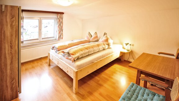 Doppelzimmer im Appartement Gipfel - Ferienwohnung Sand - Umhausen